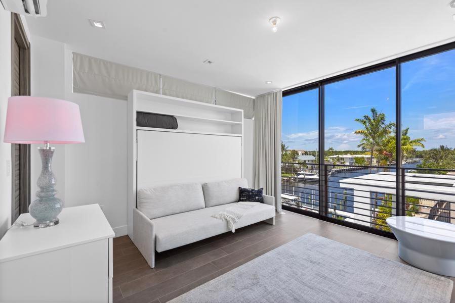 Boardwalk Mansion Villa ฟอร์ต ลอเดอร์เดล ภายนอก รูปภาพ